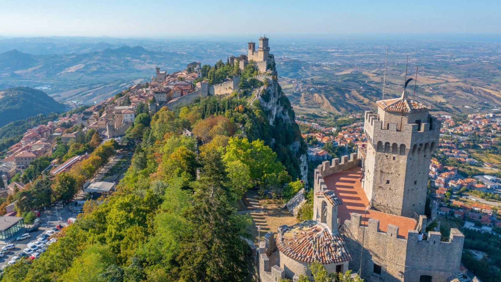 Czego nie wiesz o San Marino? Przewodnik turystyczny po jednym z ...